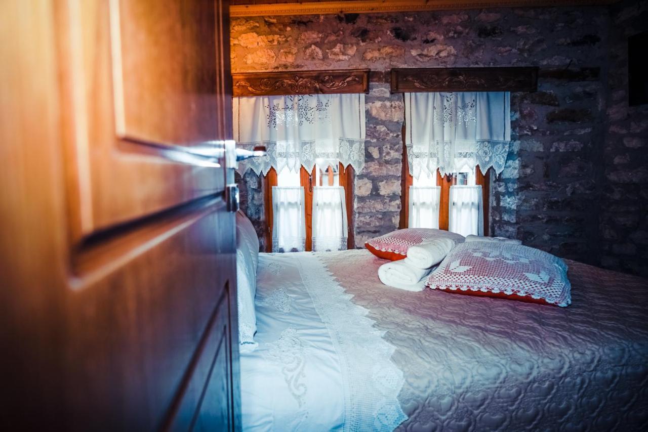 Medieval Rooms Gjirokastër Eksteriør bilde
