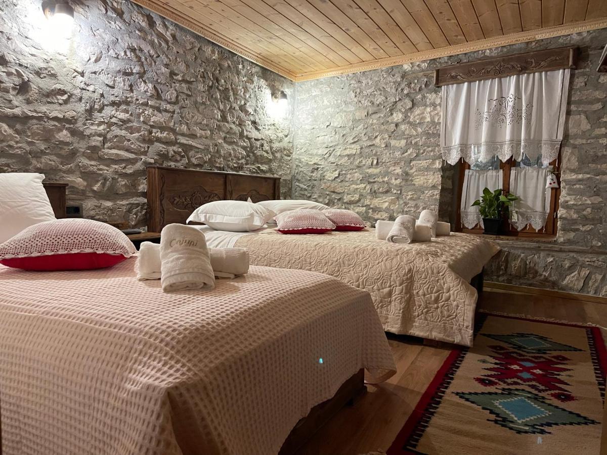 Medieval Rooms Gjirokastër Eksteriør bilde